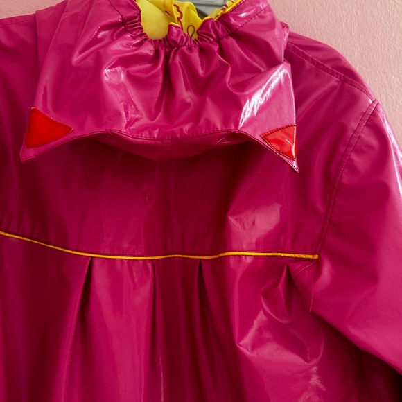 Kidorable rain jacket sz 6/7(oversized). Never worn. - Picture 4 of 6